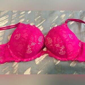 NWT Brand New Hot Pink Lace Victoria’s Secret Push Up Bra - 34B